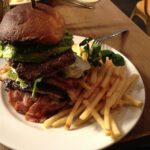 glorious_chain_cafe4