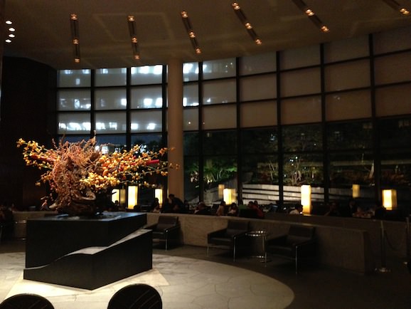 ガーデンラウンジ 坐忘