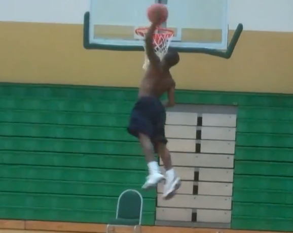 身長低い　ダンカー