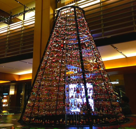 東京ミッドタウンガレリア　クリスマスツリー