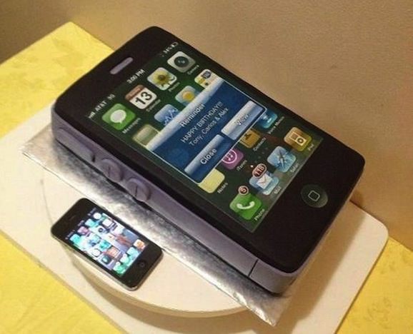 iPhoneケーキ