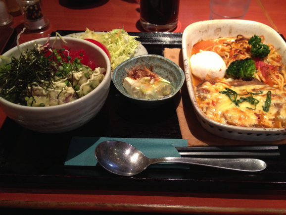 渋谷の定食屋「SANGURIA（サングリア）」