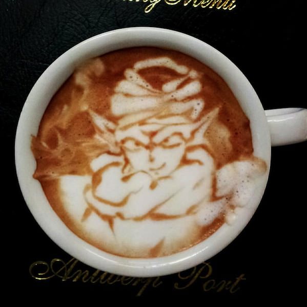 ラテアート「ピッコロ」