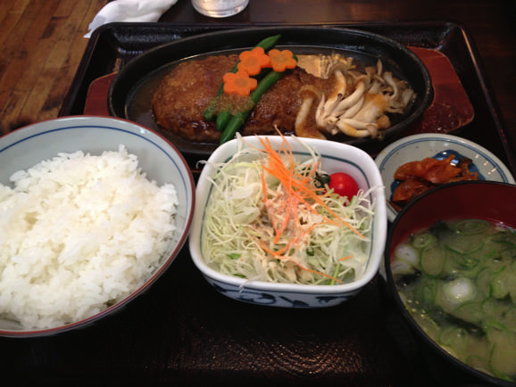 信州食堂 でいらん坊（軽井沢）