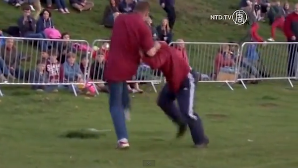 スネ蹴り、という究極のスポーツ