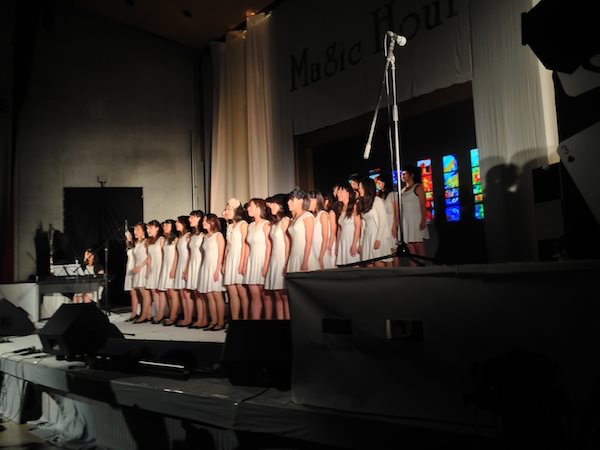 Magic Hour 女性コーラス