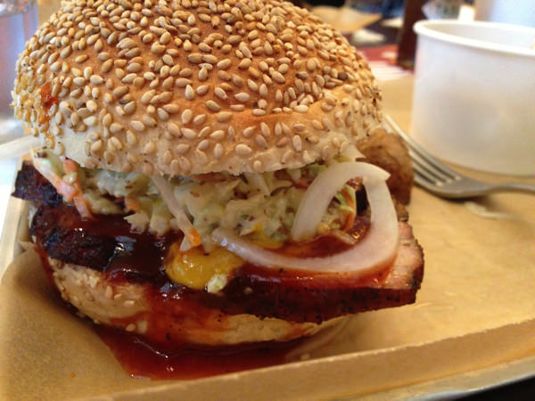 BBQ BAR B＆LOIN（ビーアンドロイン）