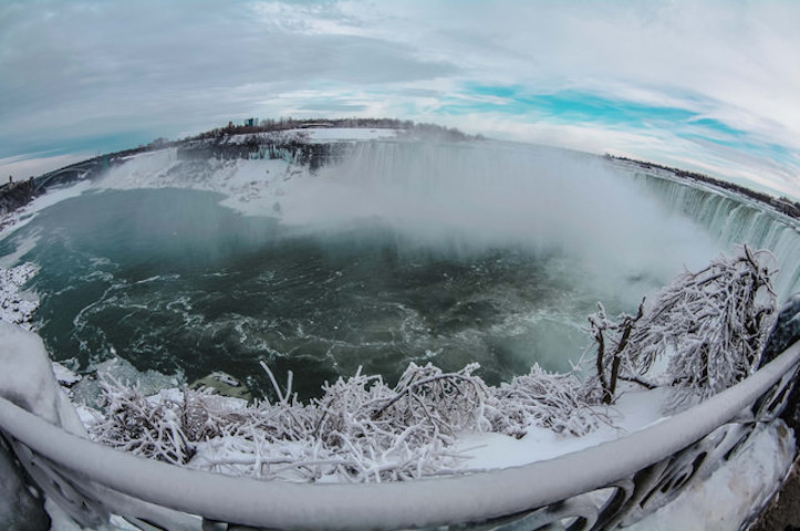 niagara-falls-amazingly-beautiful-3