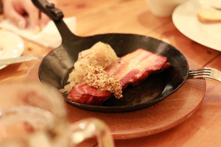 Zum Bierhof Shibuya（ツムビアホフ渋谷）