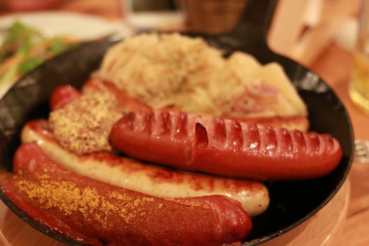 Zum Bierhof Shibuya（ツムビアホフ渋谷）