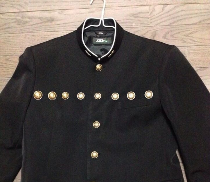 学ランの第二ボタン