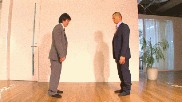 ジャンピング土下座