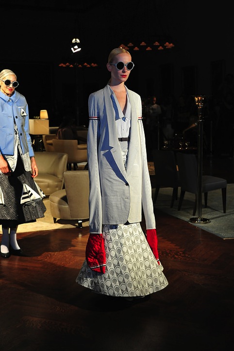 Ununderstandable fashion