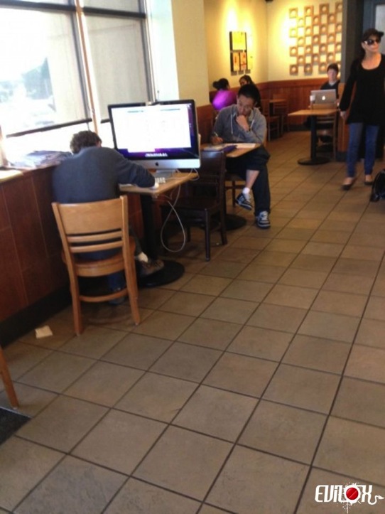 iMacノマドが海外だで大流行中？！