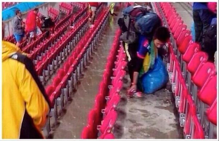 Cleaning their stands