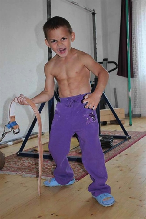 Giuliano stroe brother claudiu have been working out rigorously
