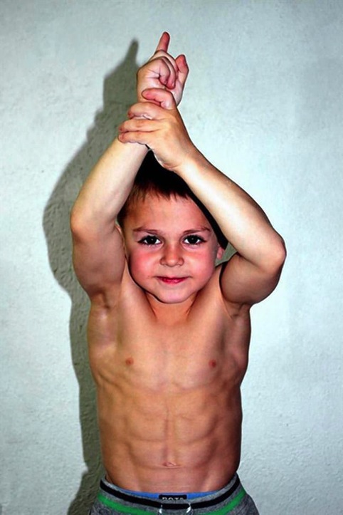 Giuliano stroe brother claudiu have been working out rigorously