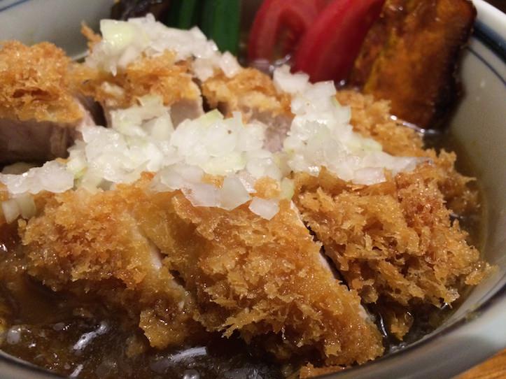 かつ吉 渋谷店 「冷やしカレーカツ丼」