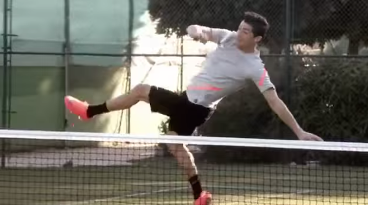 Nike Cristiano Ronaldo vs Rafael Nadal