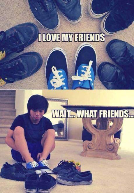 ぼっちが前向きに独り身を楽しむ瞬間を捉えた写真