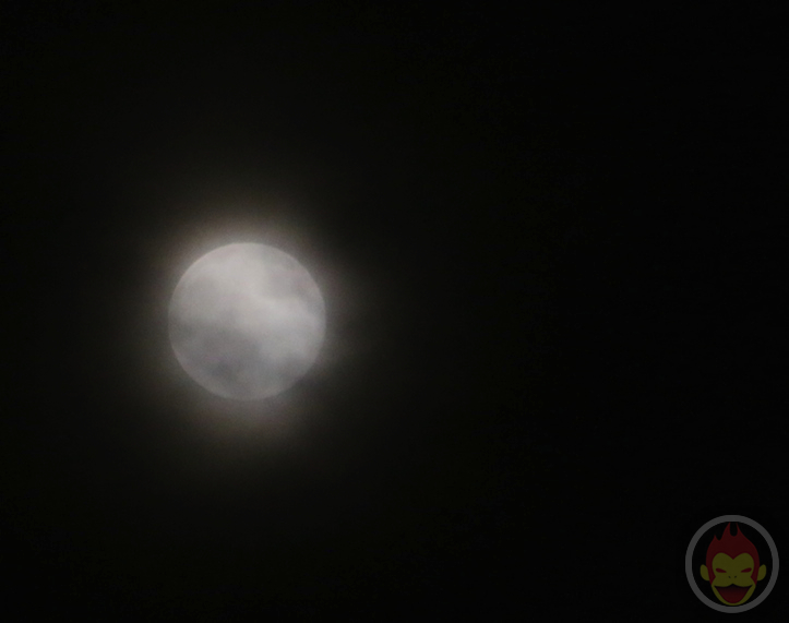 スーパームーン