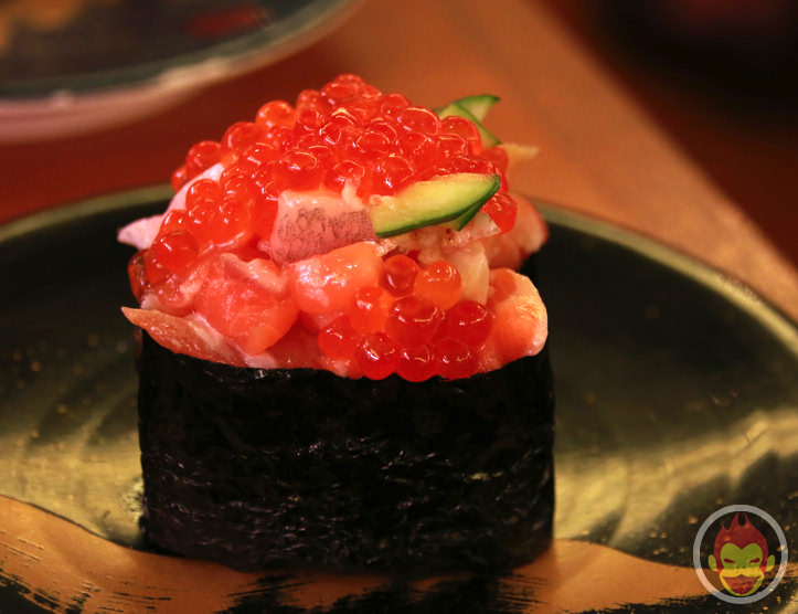 ヒカリエの回転寿司「三浦三崎港 恵み」