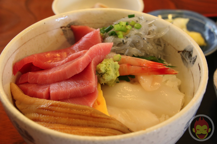 焼津さかなセンターの「地魚まるまん」