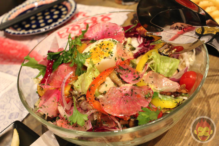 LIGの運営するゲストハウス「LAMP」の豪華過ぎるディナー