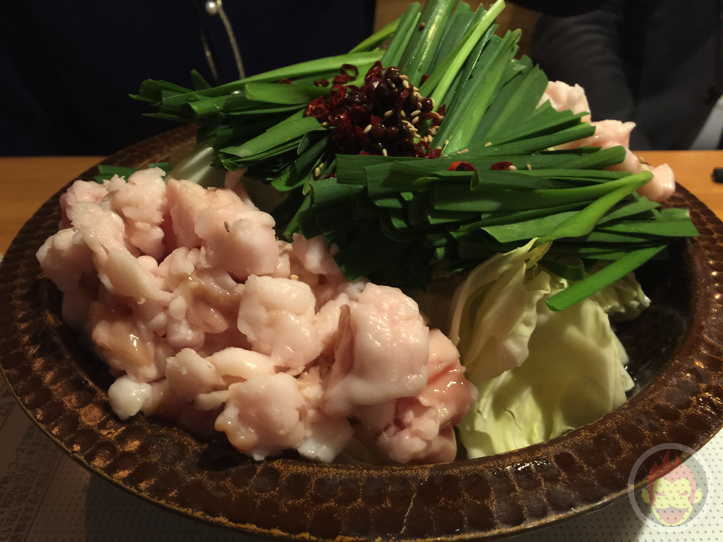 清水aburi（新橋）で食べるモツ鍋