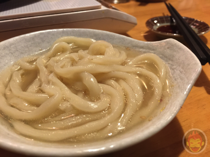清水aburi（新橋）で食べるモツ鍋