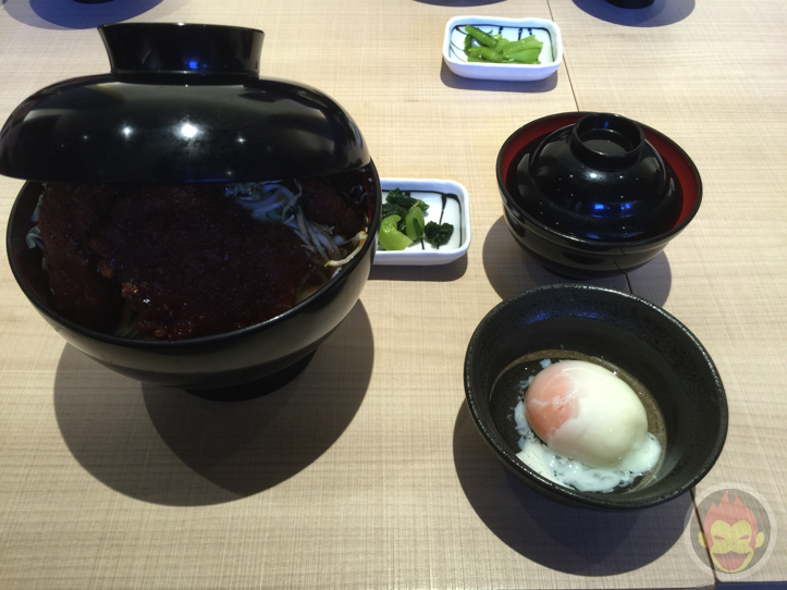 明治亭（軽井沢店）のカツ丼