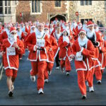 santa-claus-running.jpg