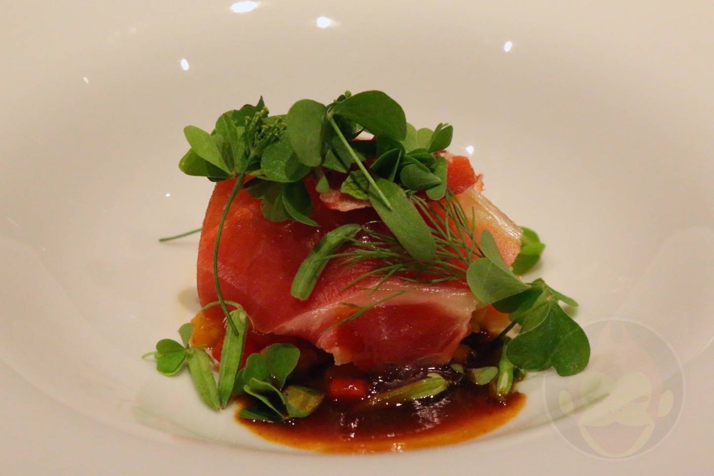 丸の内KITTE内にあるフレンチ「アルカナ東京」