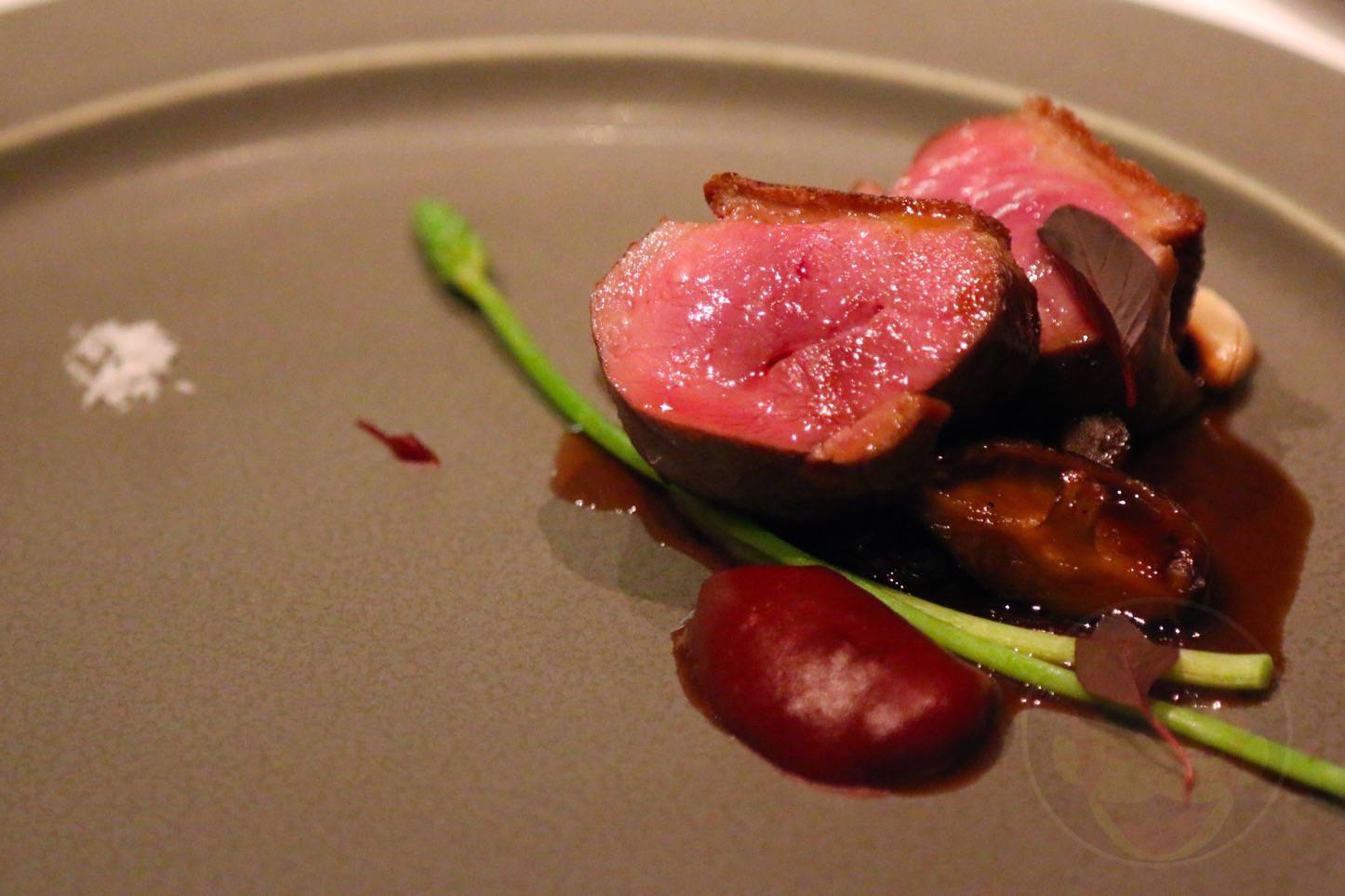 丸の内KITTE内にあるフレンチ「アルカナ東京」