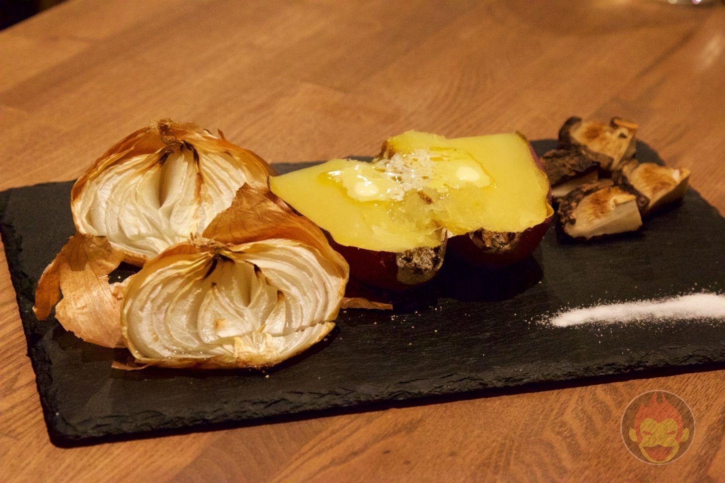 日本のお酒と馬肉料理 うまえびす