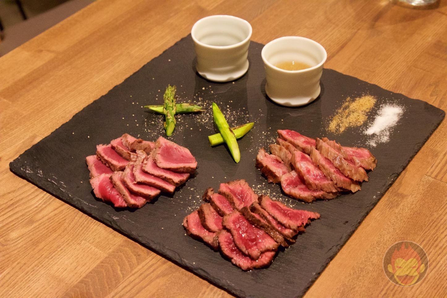 日本のお酒と馬肉料理 うまえびす