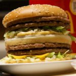 MacDonalds-Mega-Big-Mac-16.jpg