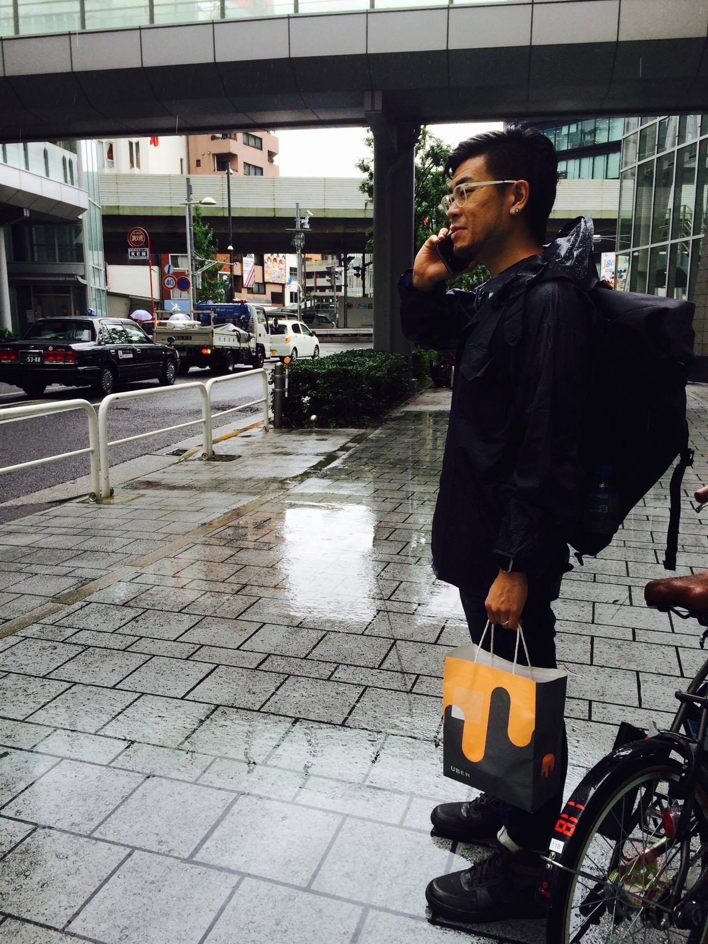 Uber Ice Cream：配達員体験