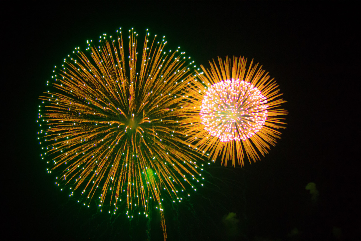 fireworks-in-kanagawa.jpg