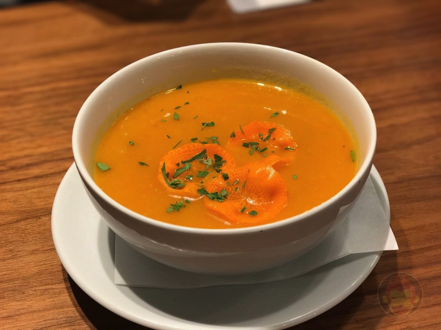 表参道にある筋肉に優しいサラダ屋さんMr. Farmer