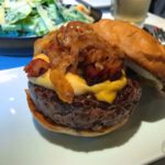 Umami-Burger-Aoyama-08.jpg
