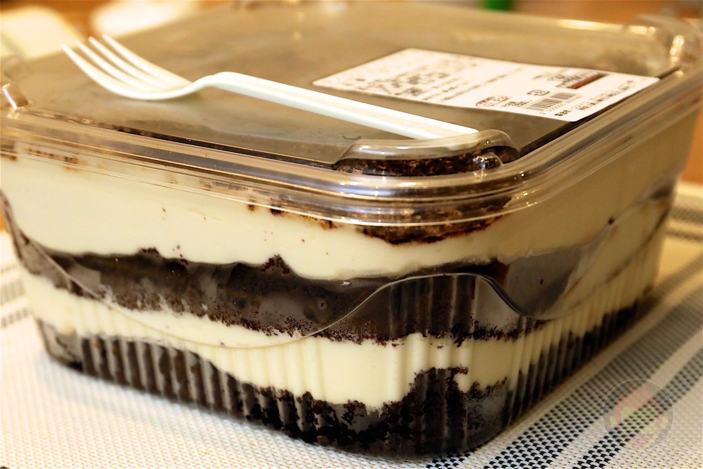 コストコの巨大ティラミス