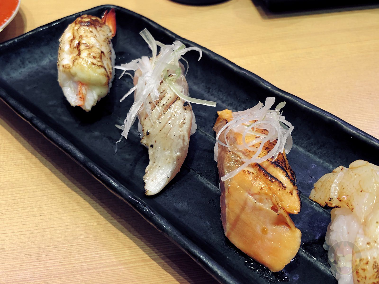 フードコート内の回転寿司「二代目ぐるめ亭 ラゾーナ川崎店」