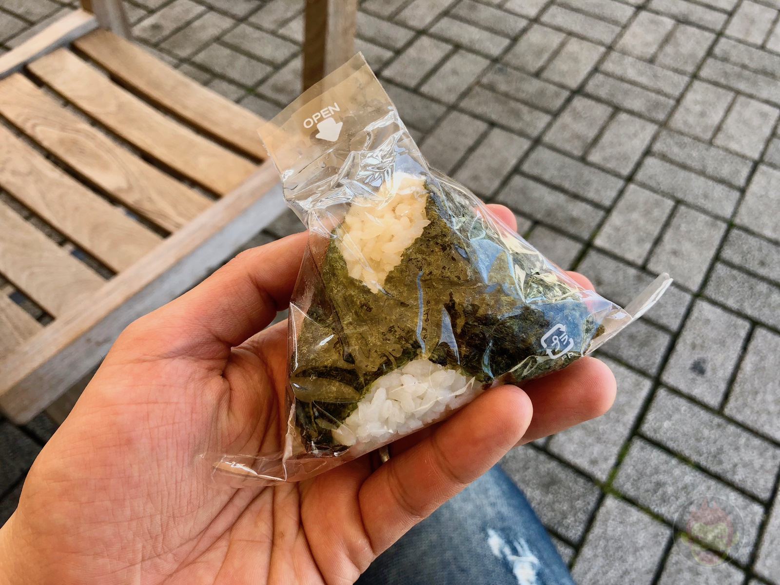 Komeraku Honjitsu Omusubi Biyori Ebina Parking Area 05