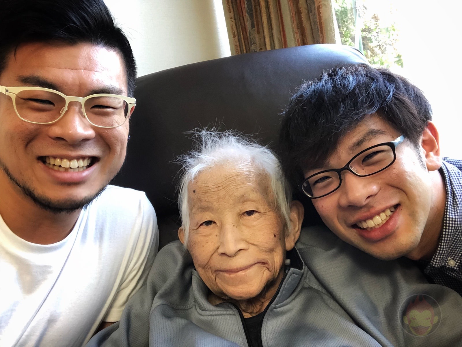 Me MyBro and my grandfather 01