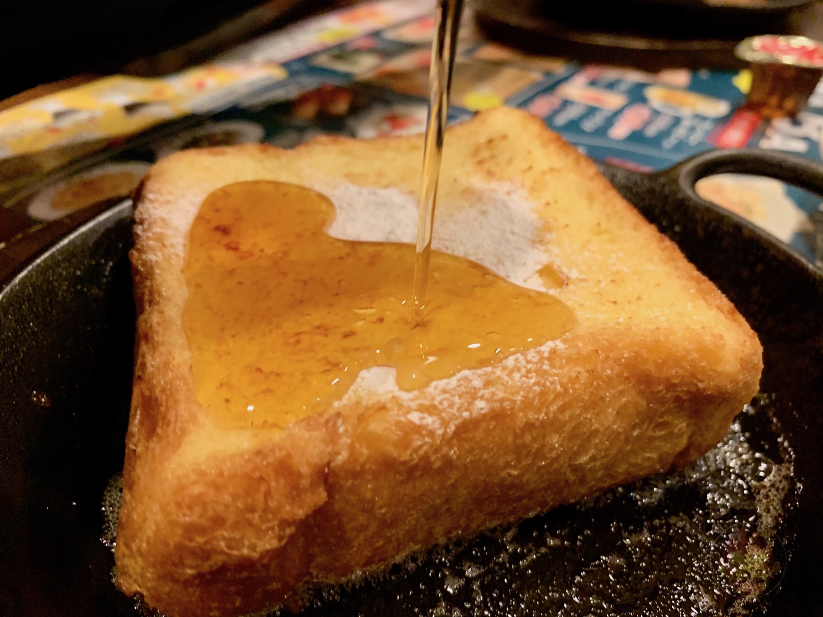 4 men eat dinner at Jonathans 25