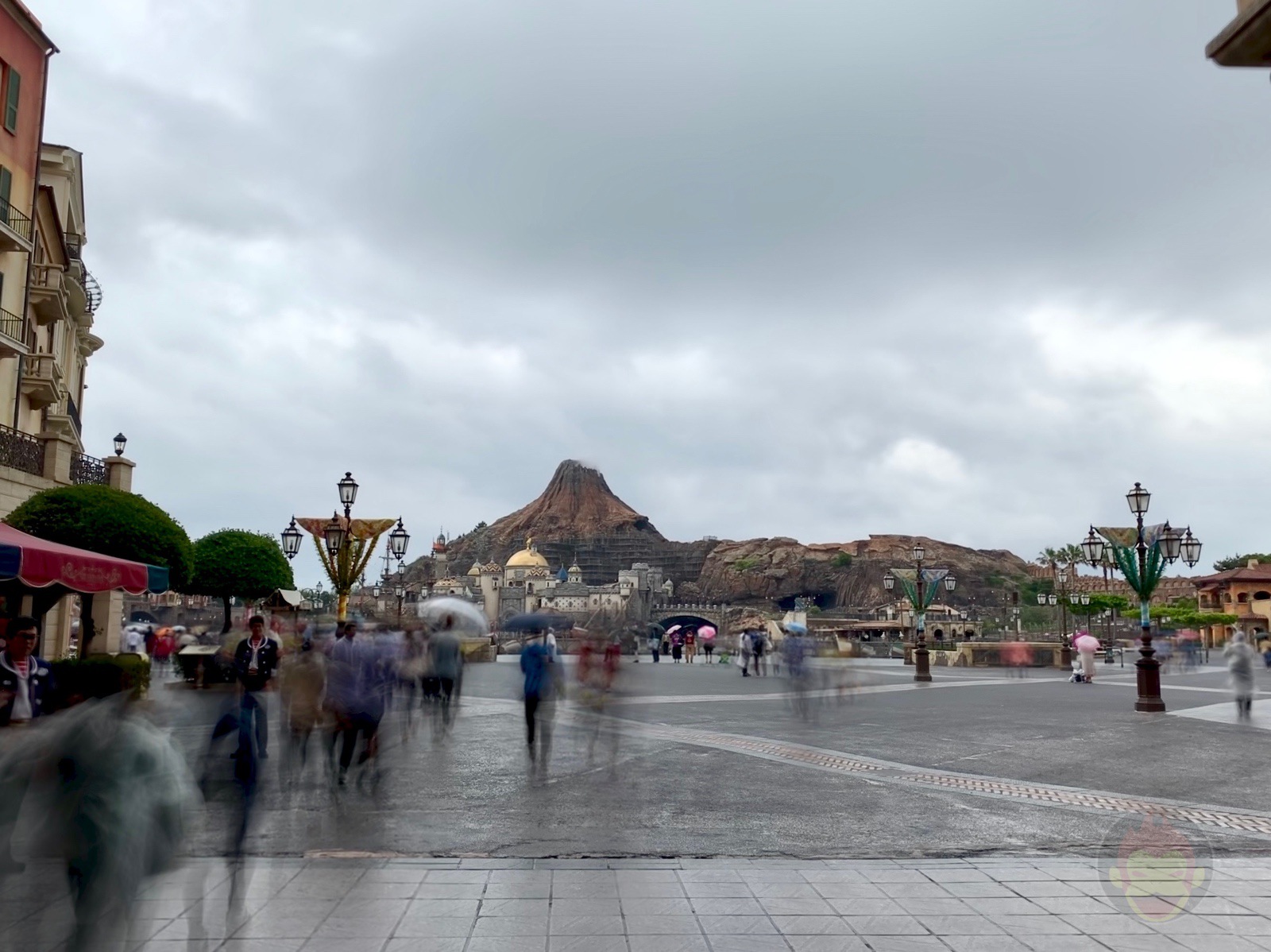 Have fun at disney sea with 2yr daughter 05