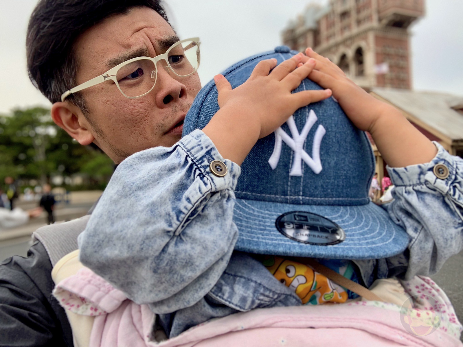 Have fun at disney sea with 2yr daughter 15