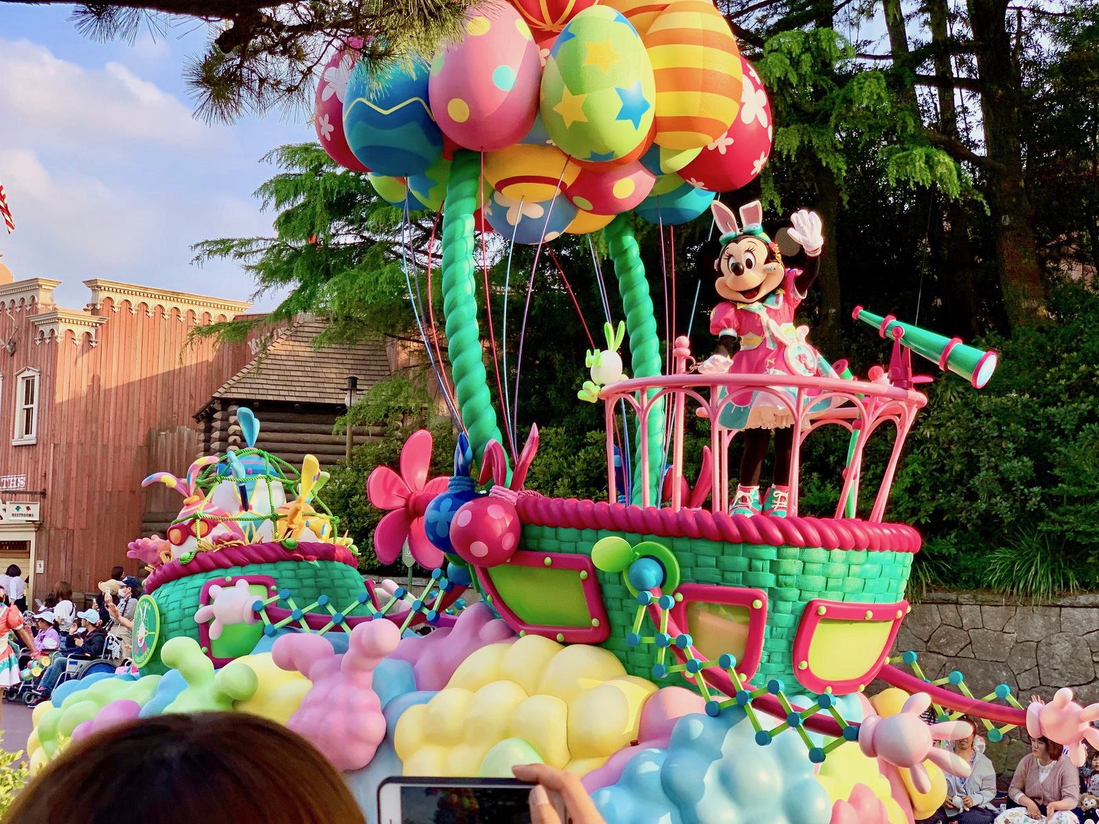 Tokyo Disney Land with 2yr old daughter 24