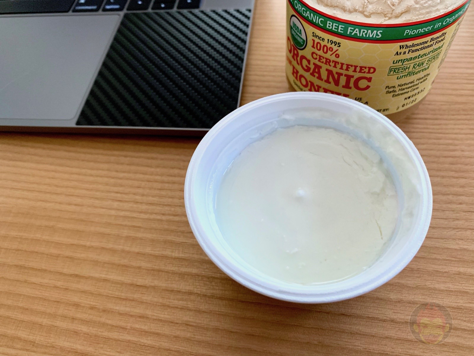 Oikos and Raw Honey 02